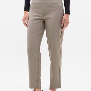 Athleta Straight-Leg Pants in Crème in